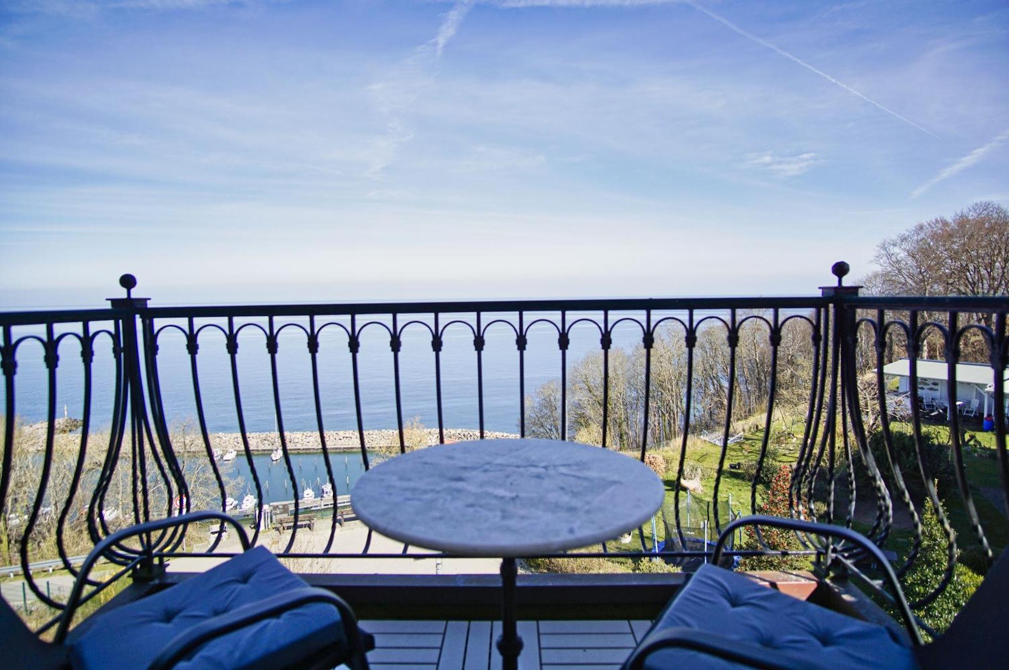 Ferienwohnung Mit Traumhaftem Meerblick - Haus Am Meer Fewo 11 Lohme Ngoại thất bức ảnh
